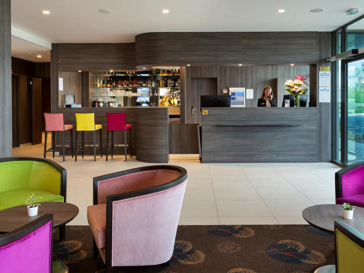 Hotel Roi Soleil Prestige Plaisir - St Quentin Экстерьер фото